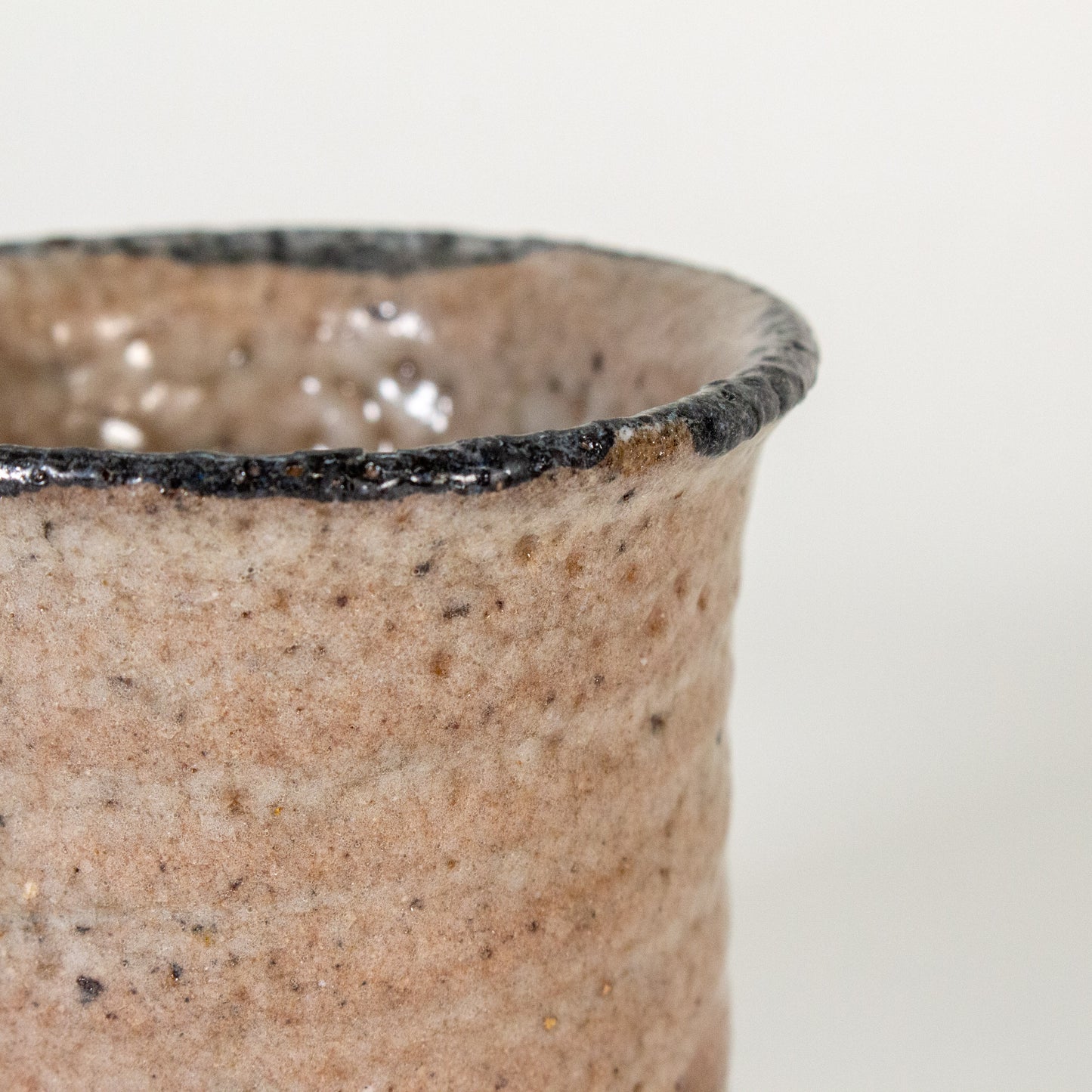 Karatsu ware | Naoki Kojima | Karatsukawakujira sake cup [one-of-a-kind item]