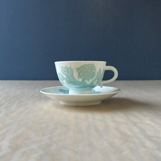 Arita ware | Living National Treasure | Manji Inoue | White porcelain green glaze peony carving , tea bowl
