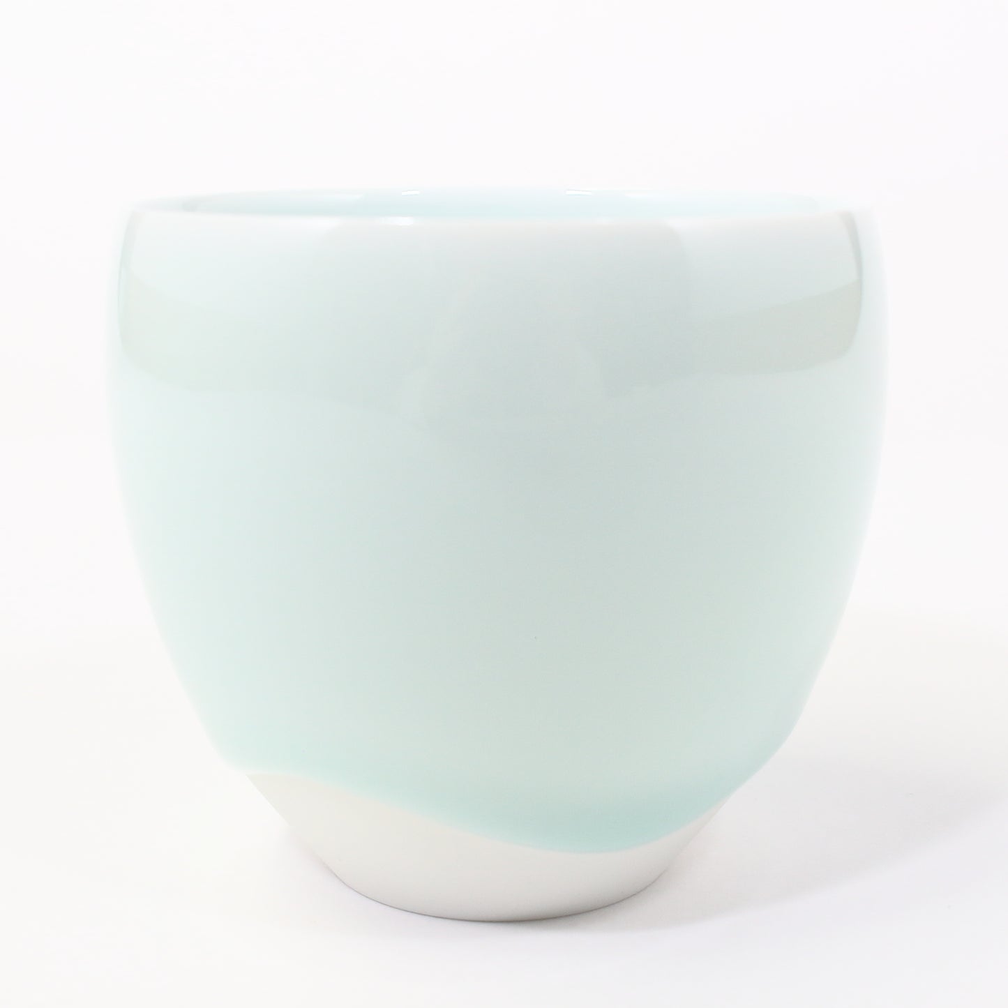 Arita ware | Akio Momota | blue and white porcelain cup