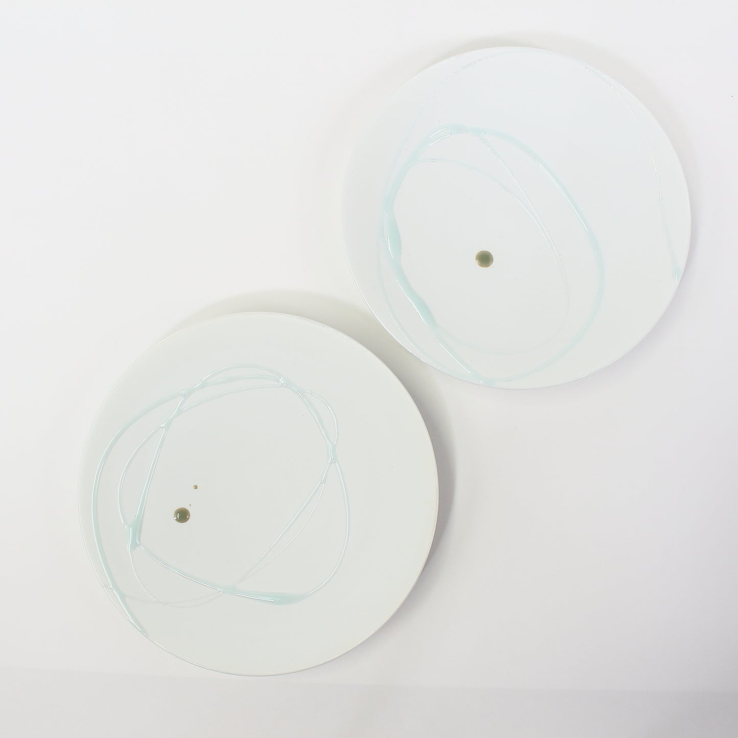 Arita ware | Akio Momota |  coloration plate set of 2