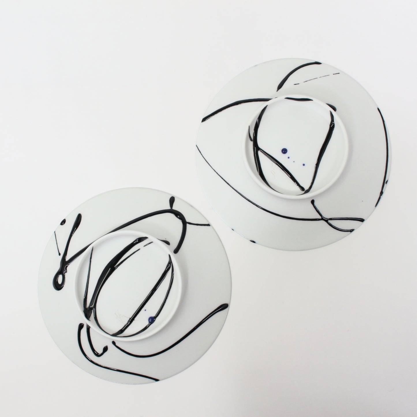 Arita ware | Akio Momota | jet black plate set of 2