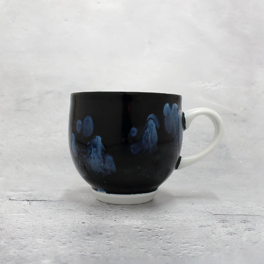 Arita ware | Yuki Inoue | Tenmoku blue glaze drop mug