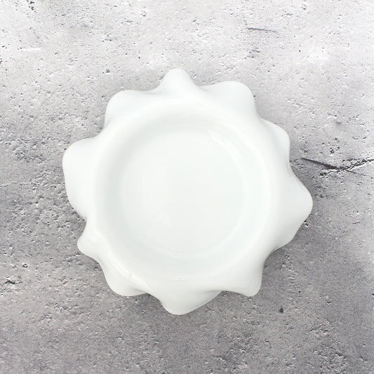 Arita Ware | Yuki Inoue | white porcelain pleats plate